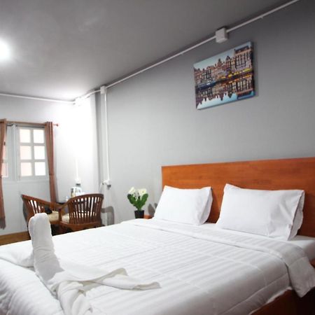 Aladdin Guest House 皮皮岛 外观 照片