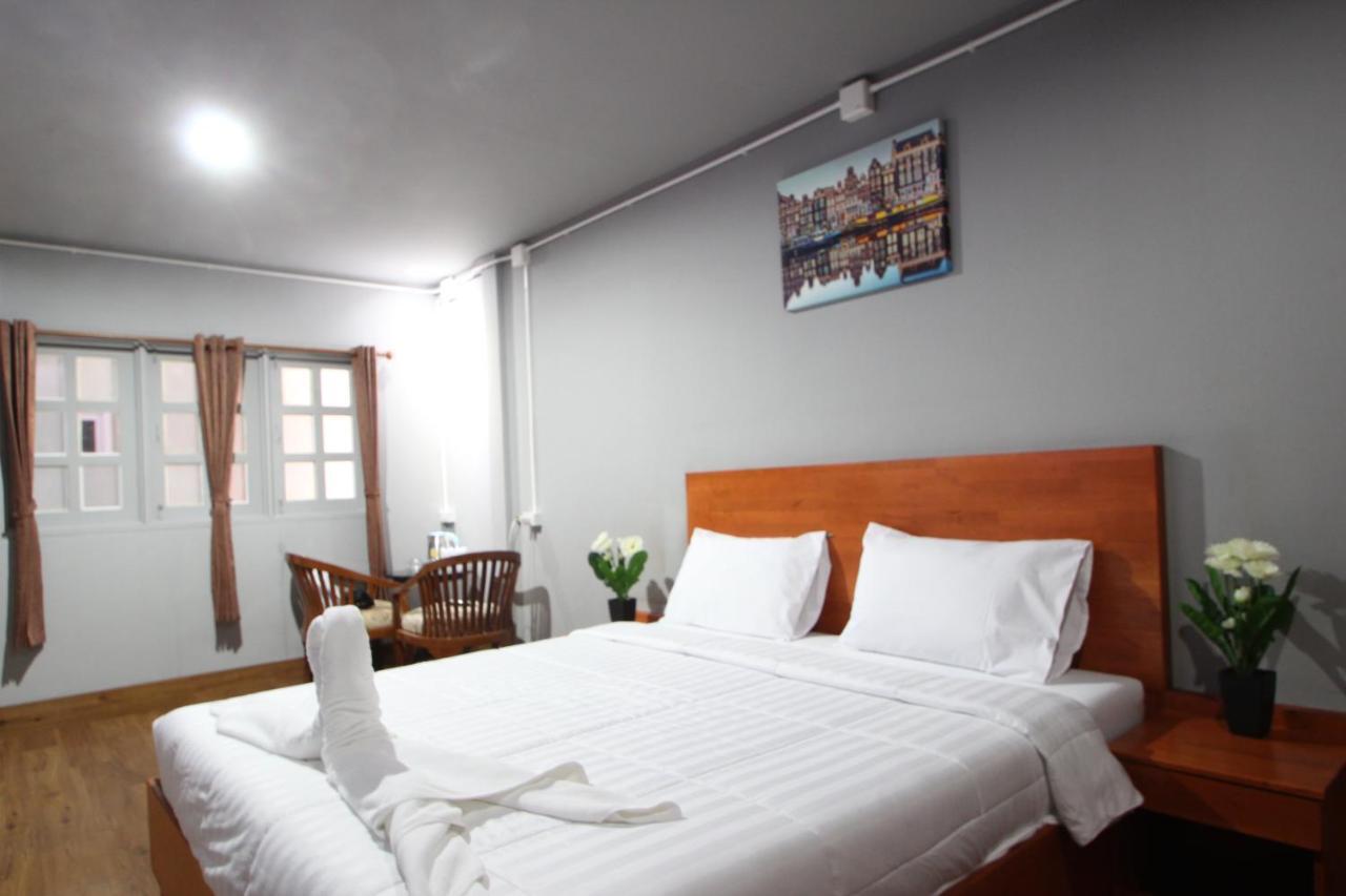 Aladdin Guest House 皮皮岛 外观 照片